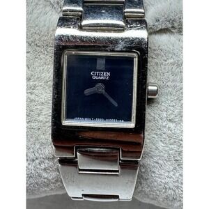 Ladies Citizen 5920-S93584 Silver Tone Quartz Watch New Battery